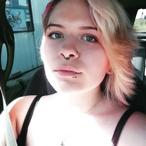 Meet your Posher, Fallon